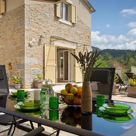 Rustic Casa Mavretici With Pool In Motovun * Livade